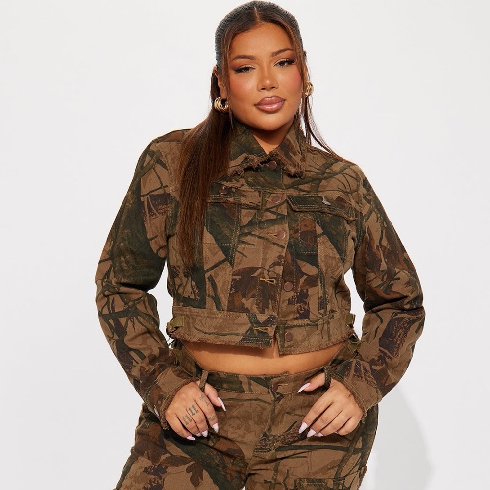 Brand New Fashion Nova Camo Denim Jacket MEDIUM